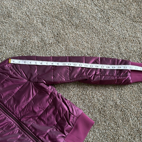 Lululemon Non-Stop Quilted Reversible Weatherproof Bomber Jacket Marvel Size 2 - Picture 10 of 11